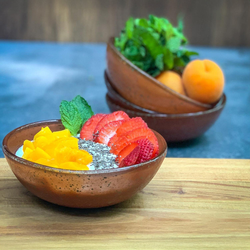 Turgla Fusion Glass dia.5.5" h:2" 14 oz. Round Paprika Glass Bowl