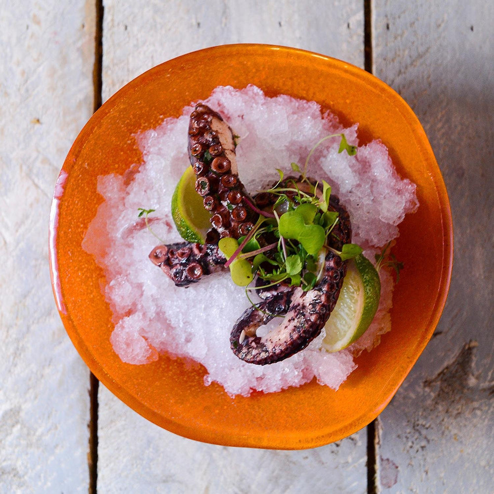 Turgla Fusion Glass dia.7.5" h:2.75" 20 oz. Round Orange Glass Bowl