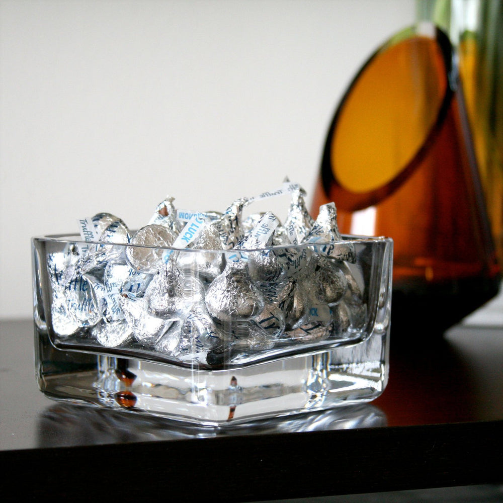 Senses 4" x 4" x h:2" 9 oz. Square Clear Glass Bowl