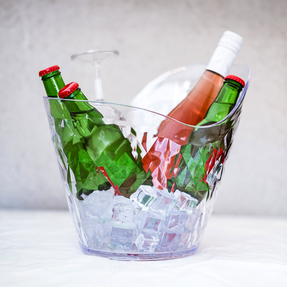 Premium 11" x 9.5" x h:9.75" 5.28 qt. Oval Charcoal Polycarbonate Ice Bucket